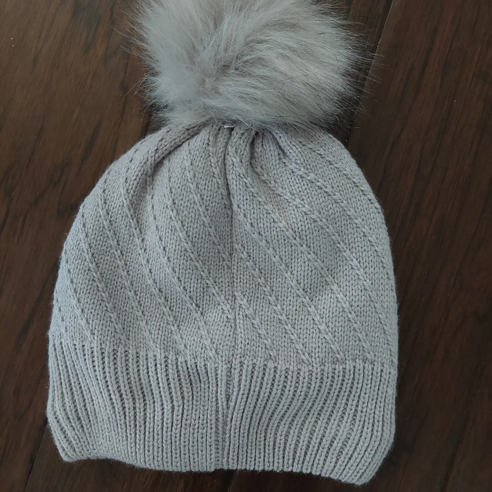 Apana teddy fleece pom beanie hat - Picture 6 of 7